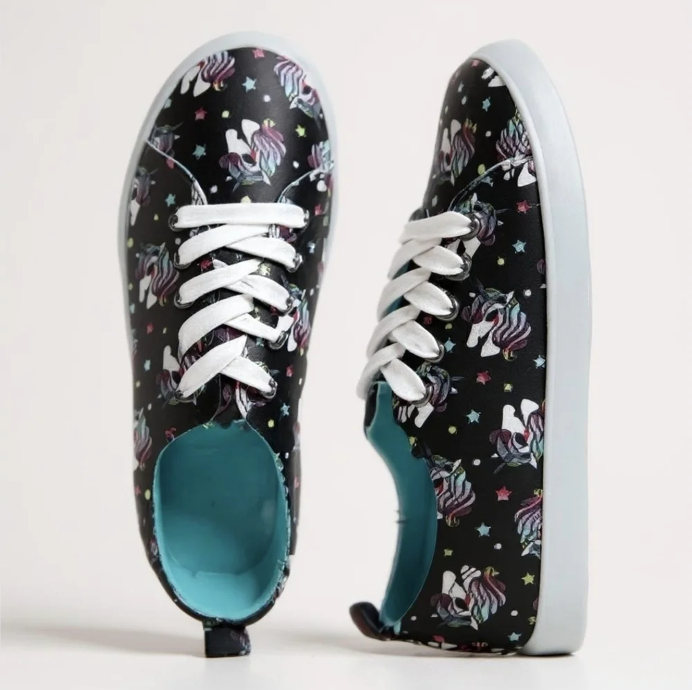 Fabkids ✦ Unicorn Star Sneakers ✦ Black Neon Mane Slip-On Cushioned Sole 5 NWT